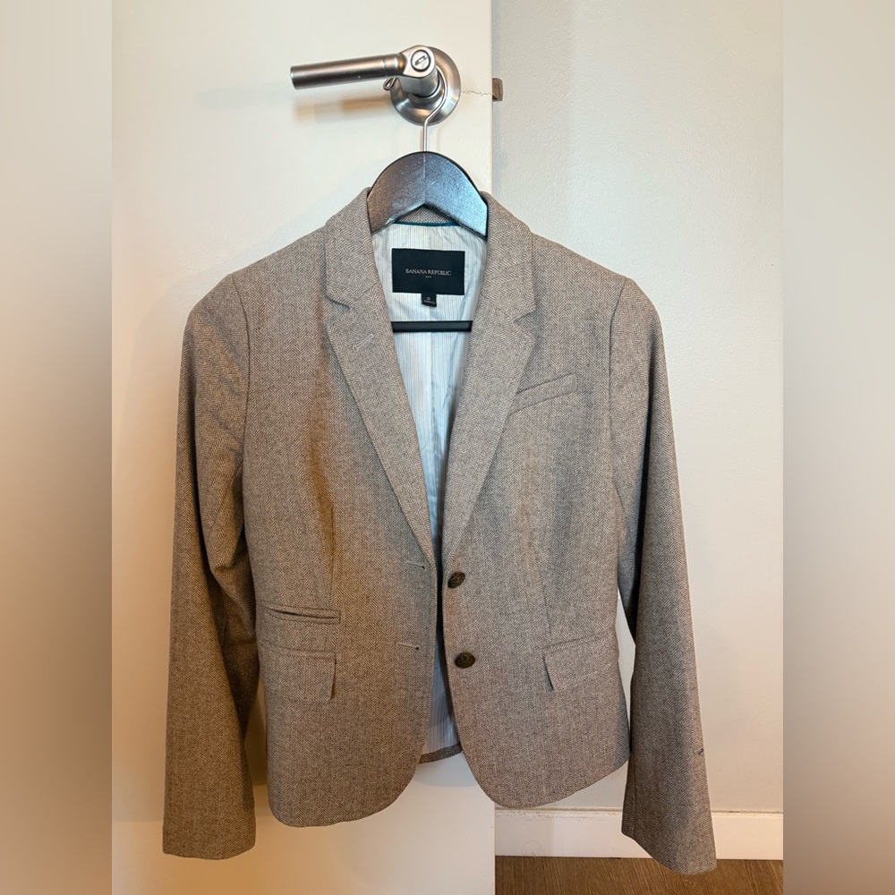 Banana Republic Tan Herringbone Blazer